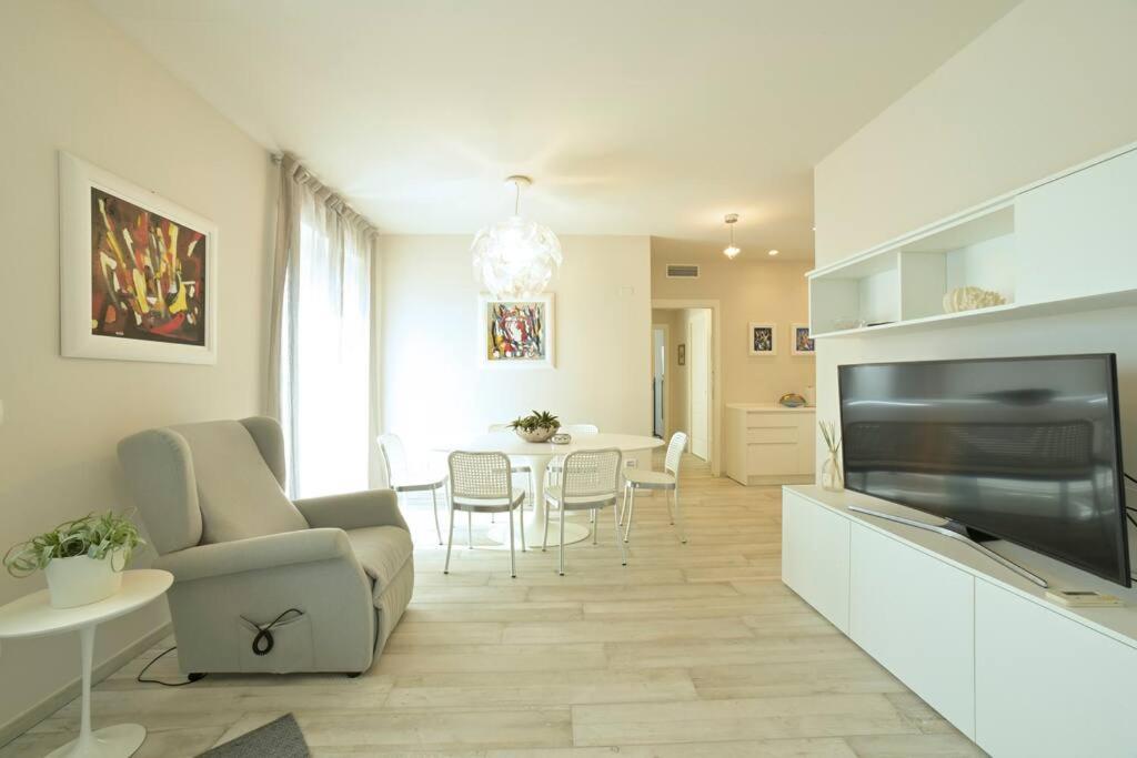 Luxury Apartament Con Garage Vista Mare Alassio Per 6 Persone Ngoại thất bức ảnh