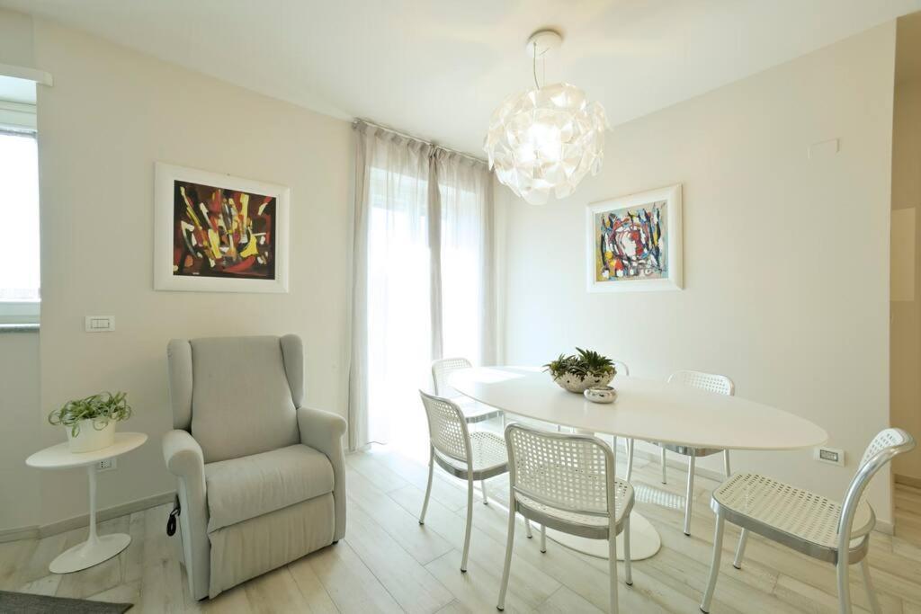 Luxury Apartament Con Garage Vista Mare Alassio Per 6 Persone Ngoại thất bức ảnh