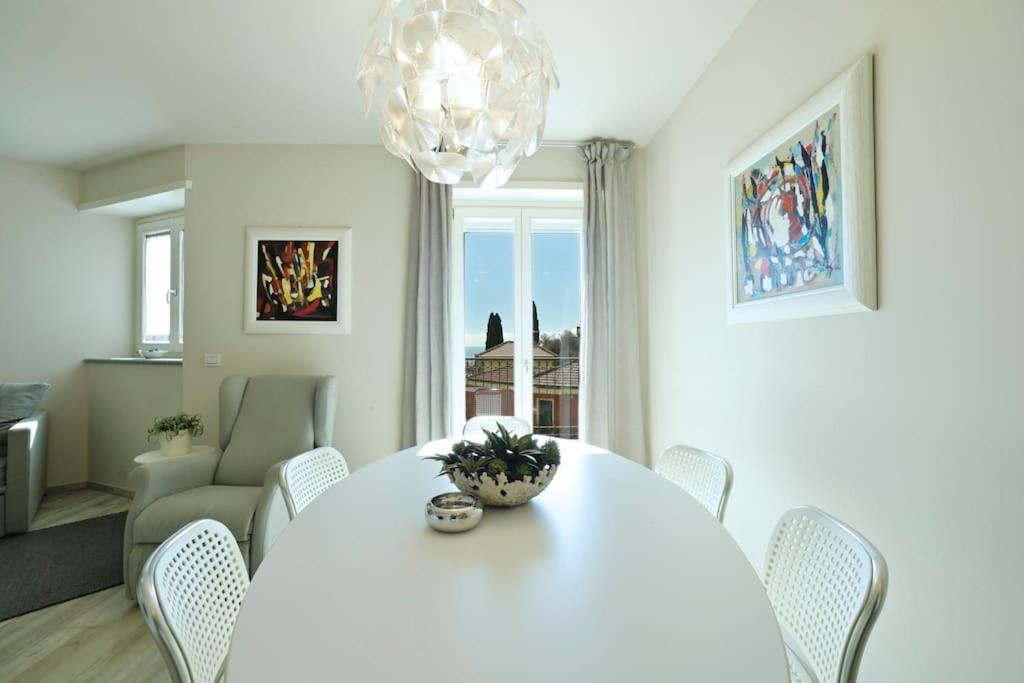 Luxury Apartament Con Garage Vista Mare Alassio Per 6 Persone Ngoại thất bức ảnh